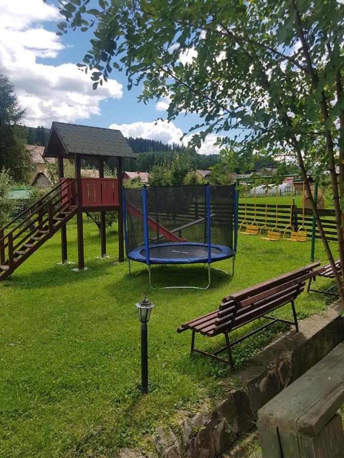 Conacul Domnitei Hotel Voronet Buitenkant foto